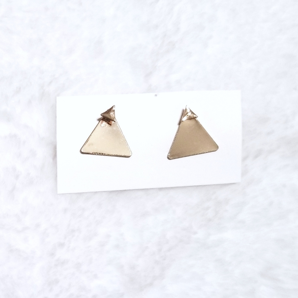 Minimalist gold triangle simple stud earrings